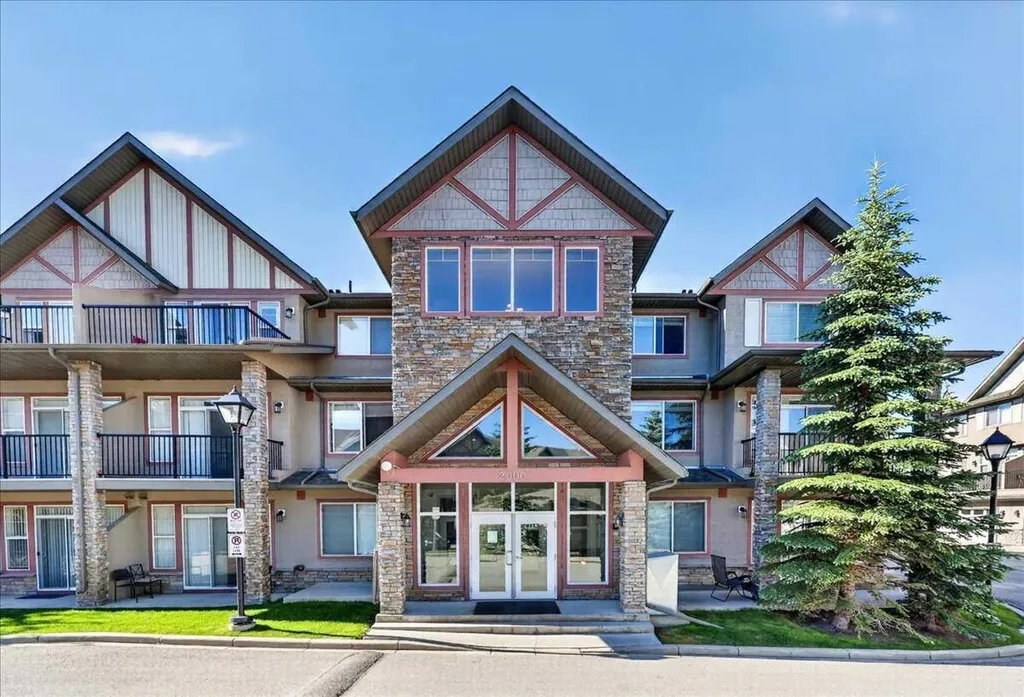 211 Aspen Stone Boulevard SW Calgary AB T3H 5E3