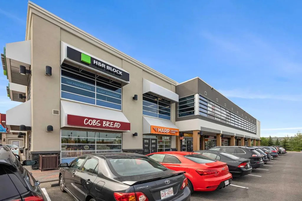 211 Aspen Stone Boulevard SW Calgary AB T3H 5E3