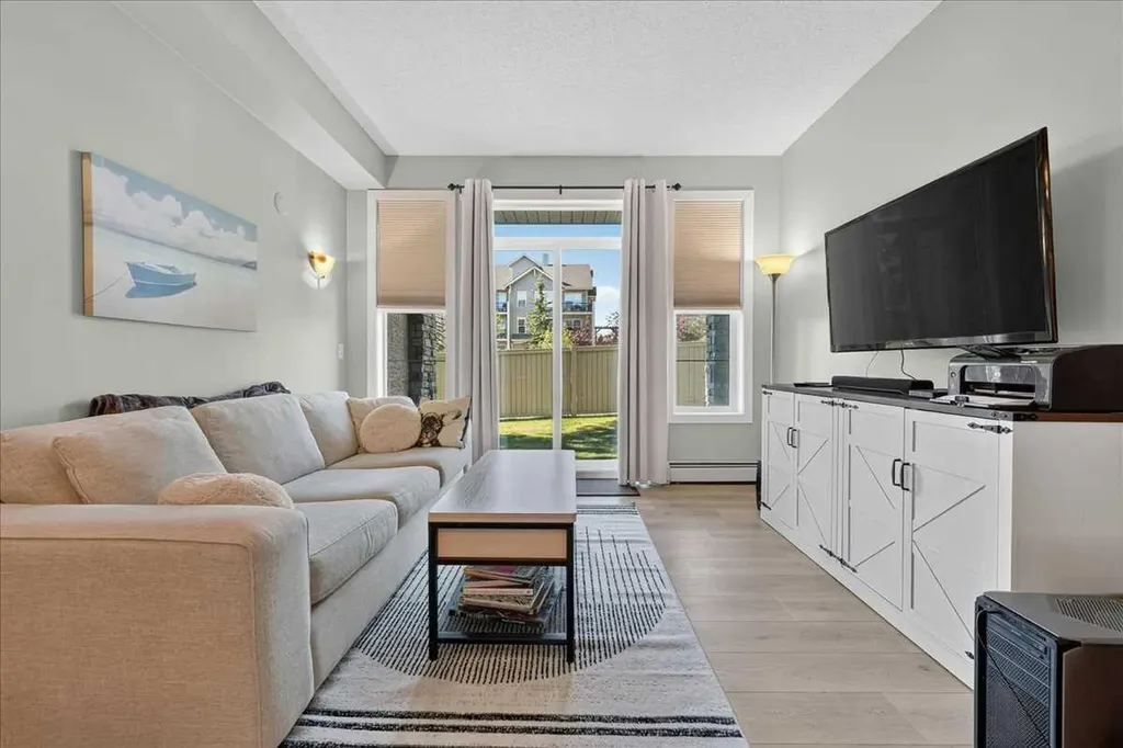 211 Aspen Stone Boulevard SW Calgary AB T3H 5E3