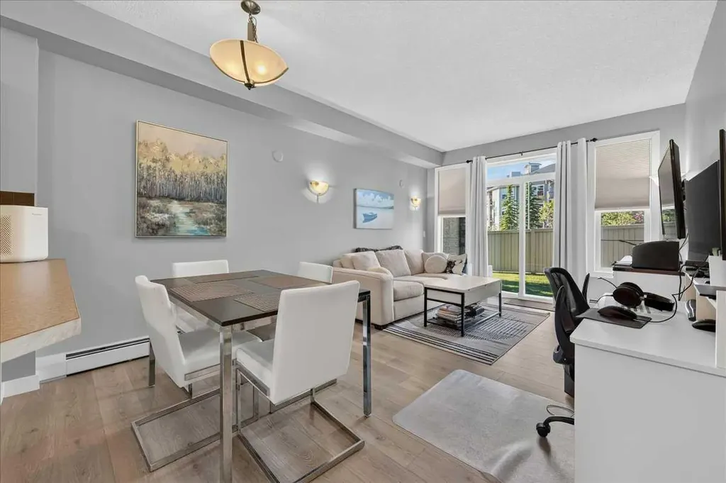 211 Aspen Stone Boulevard SW Calgary AB T3H 5E3