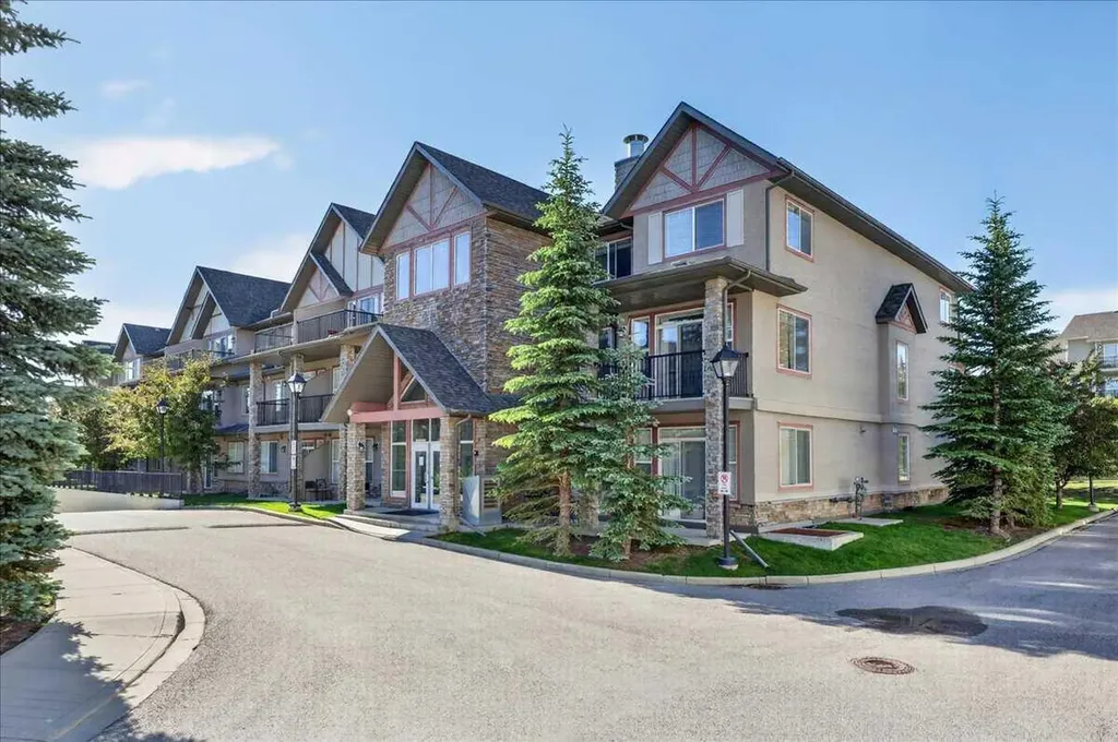 211 Aspen Stone Boulevard SW Calgary AB T3H 5E3