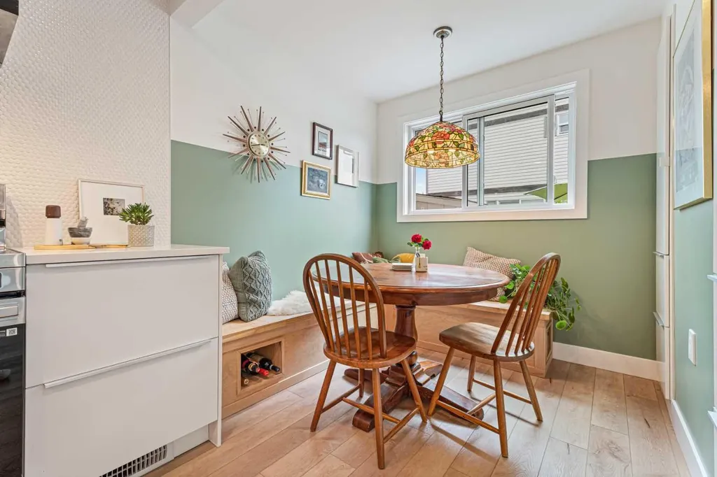 740 Bracewood Drive SW Calgary AB T2W 3N3