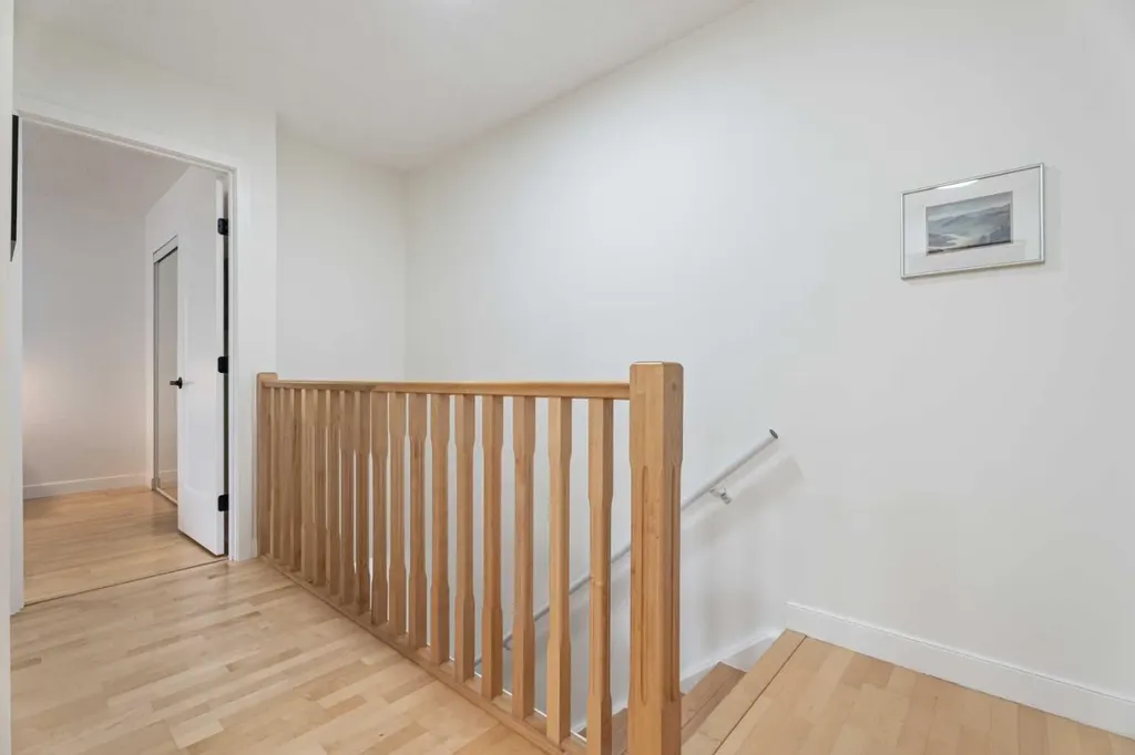 740 Bracewood Drive SW Calgary AB T2W 3N3