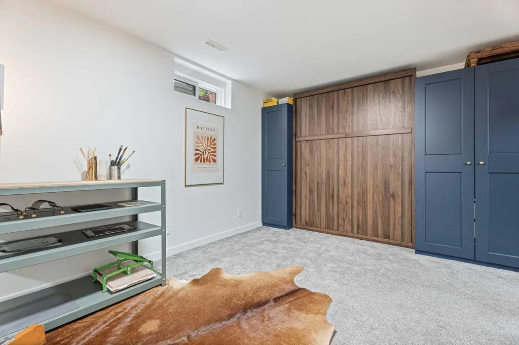 740 Bracewood Drive SW Calgary AB T2W 3N3