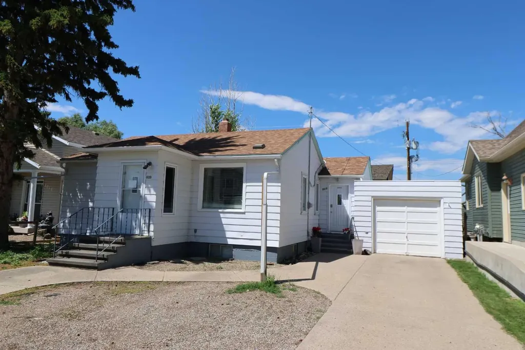 5319 45 Avenue Taber AB T1G 1B4