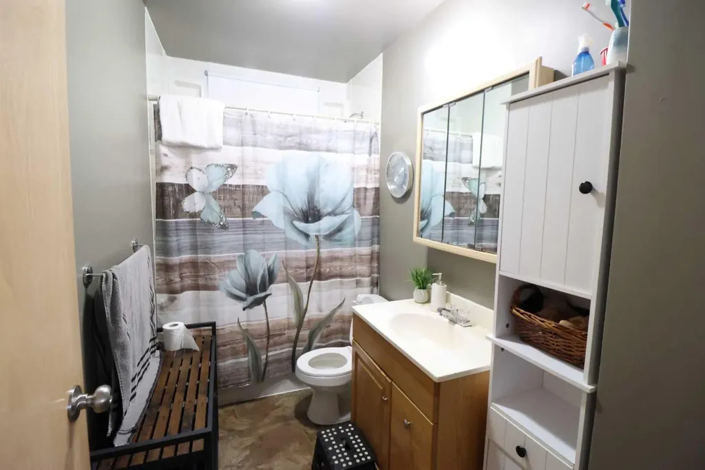 5319 45 Avenue Taber AB T1G 1B4