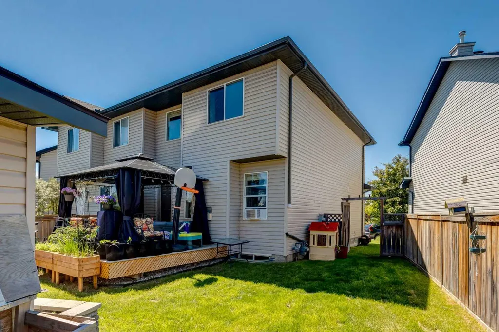 51 Covepark Square NE Calgary AB T3K 5W9