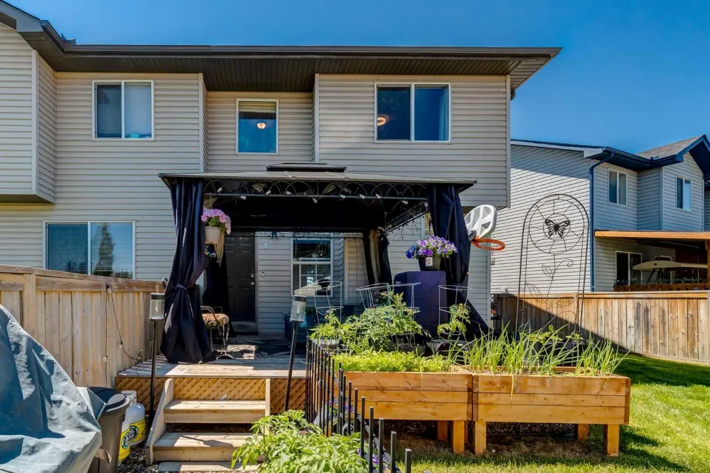 51 Covepark Square NE Calgary AB T3K 5W9