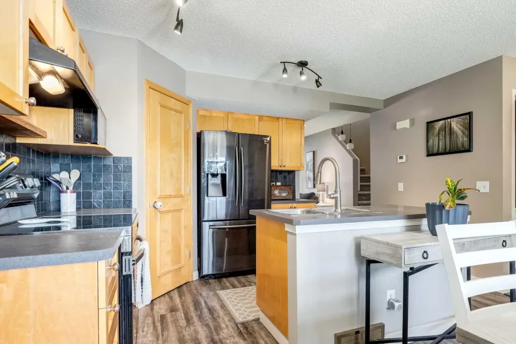 51 Covepark Square NE Calgary AB T3K 5W9