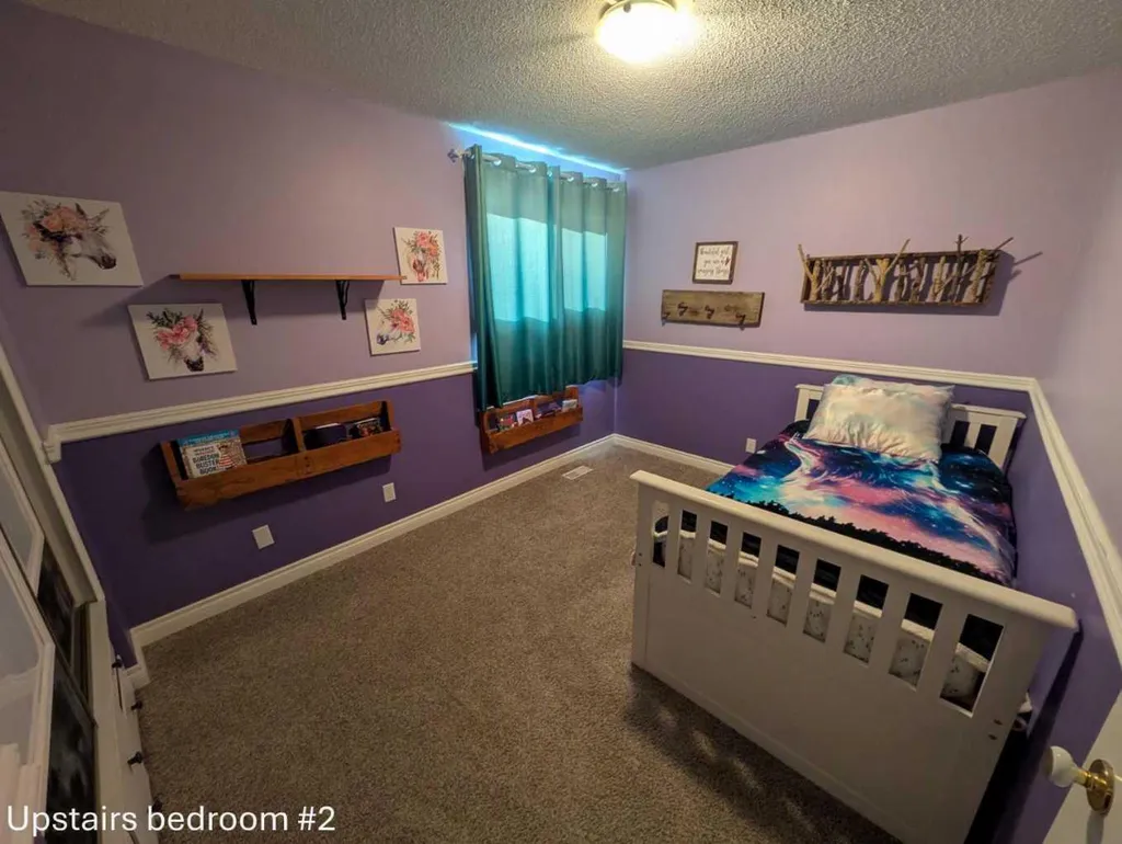 703 5 Avenue W Brooks AB T1R 0E4