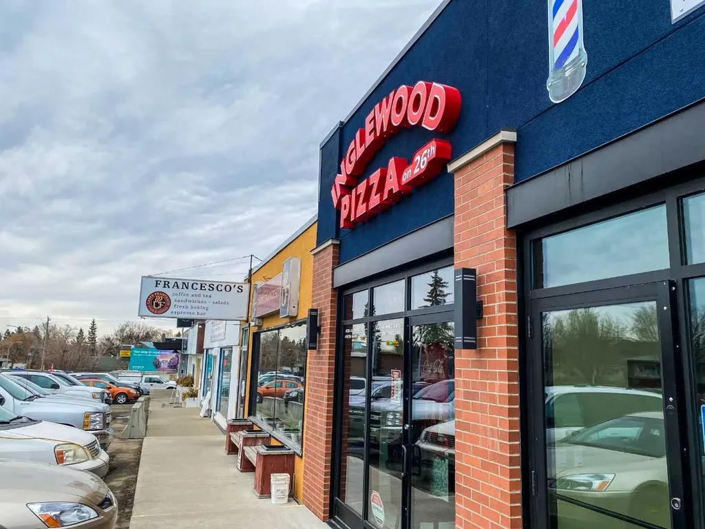 3115 Kilkenny Road SW Calgary AB T3E 4R5