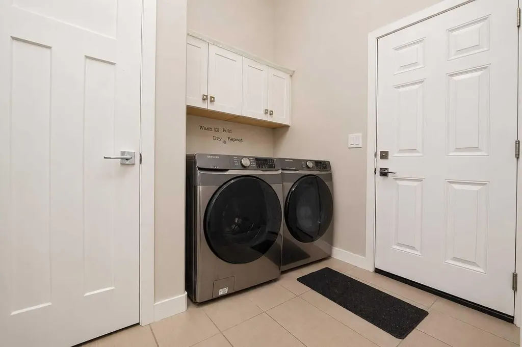 12830 106a Street Grande Prairie AB T8V 2L8