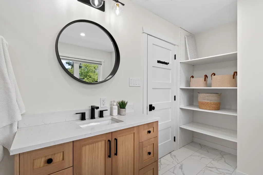 503 88 Avenue SE Calgary AB T2H 1T9