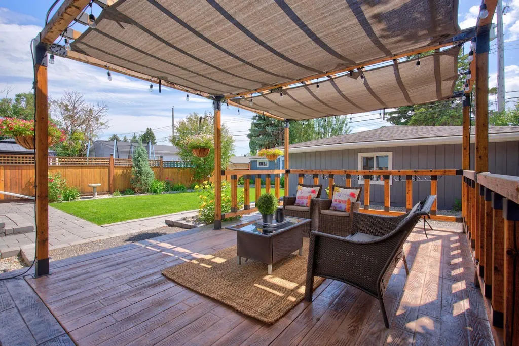 503 88 Avenue SE Calgary AB T2H 1T9