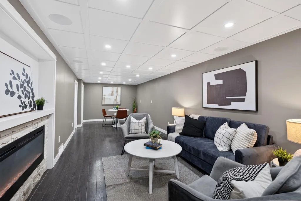 503 88 Avenue SE Calgary AB T2H 1T9