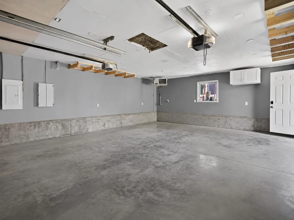 503 88 Avenue SE Calgary AB T2H 1T9