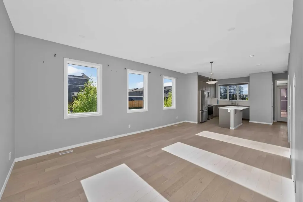 90 Wolf Creek Rise SE Calgary AB T2X 4X1