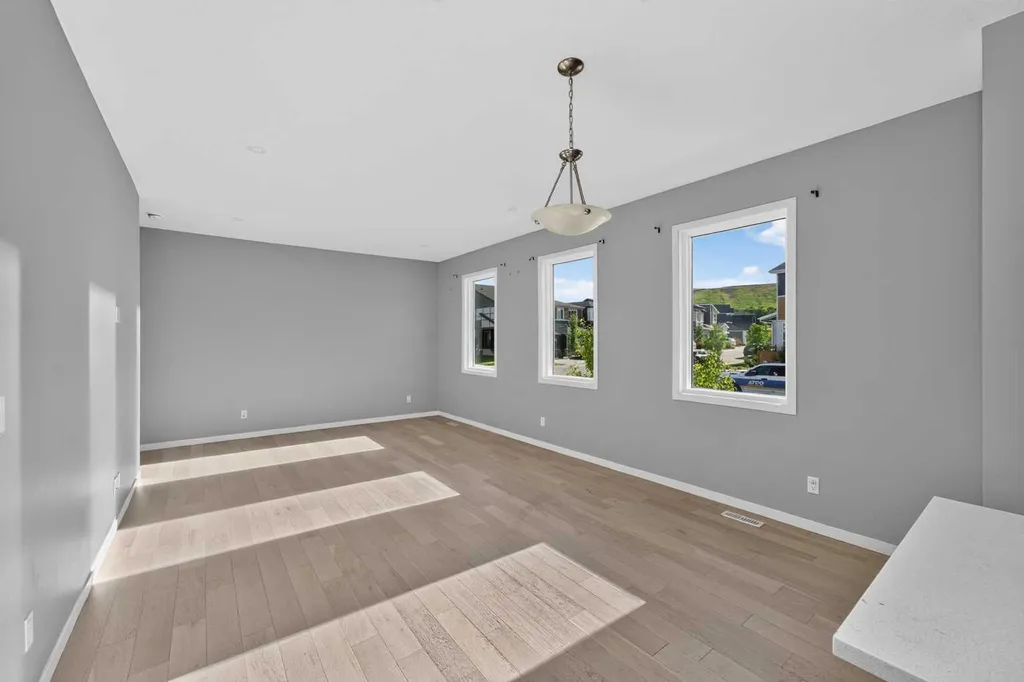 90 Wolf Creek Rise SE Calgary AB T2X 4X1