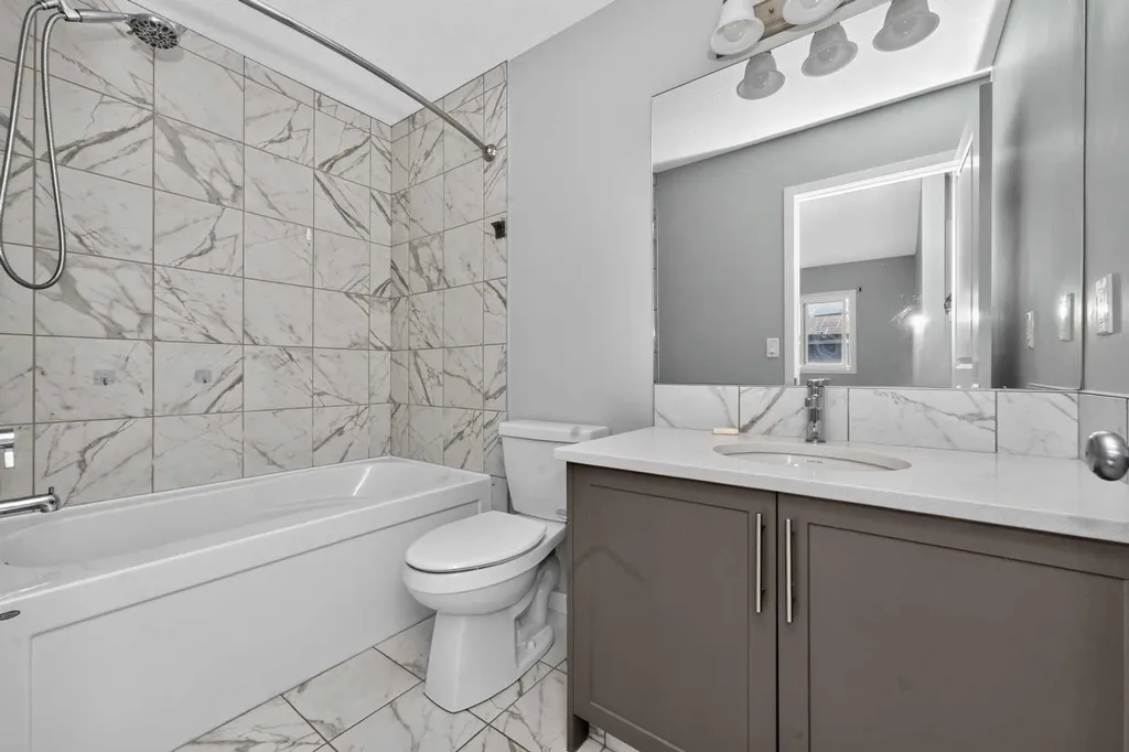 90 Wolf Creek Rise SE Calgary AB T2X 4X1