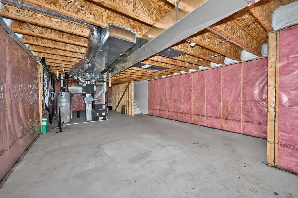 90 Wolf Creek Rise SE Calgary AB T2X 4X1