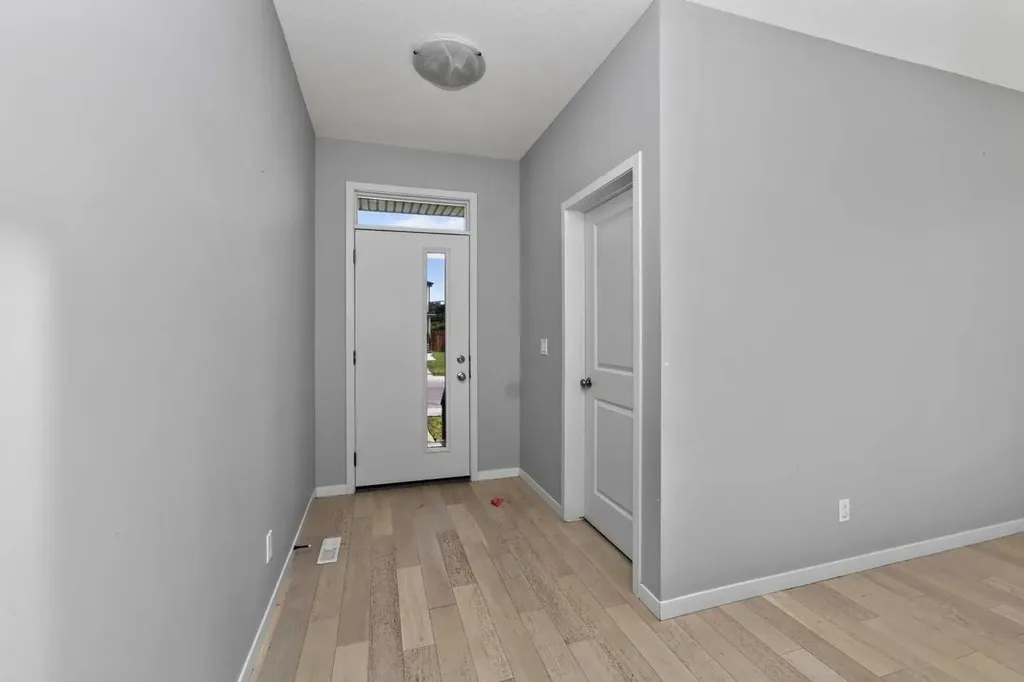 90 Wolf Creek Rise SE Calgary AB T2X 4X1
