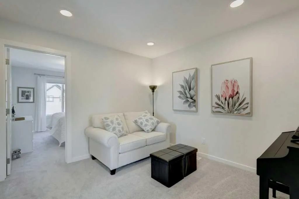 4 Heartwood Lane SE Calgary AB T3S 0P9