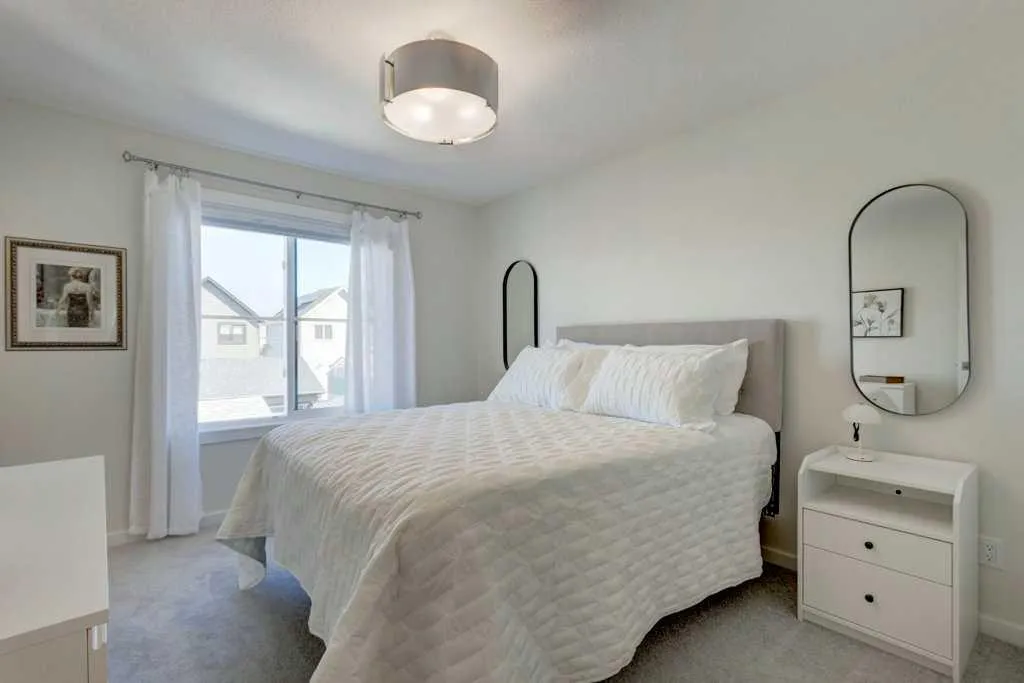 4 Heartwood Lane SE Calgary AB T3S 0P9