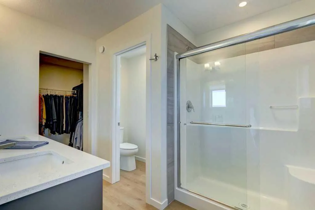 4 Heartwood Lane SE Calgary AB T3S 0P9