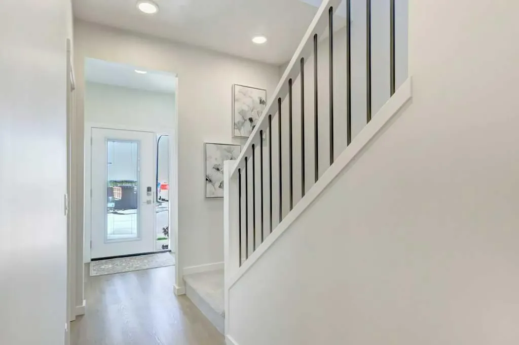 4 Heartwood Lane SE Calgary AB T3S 0P9