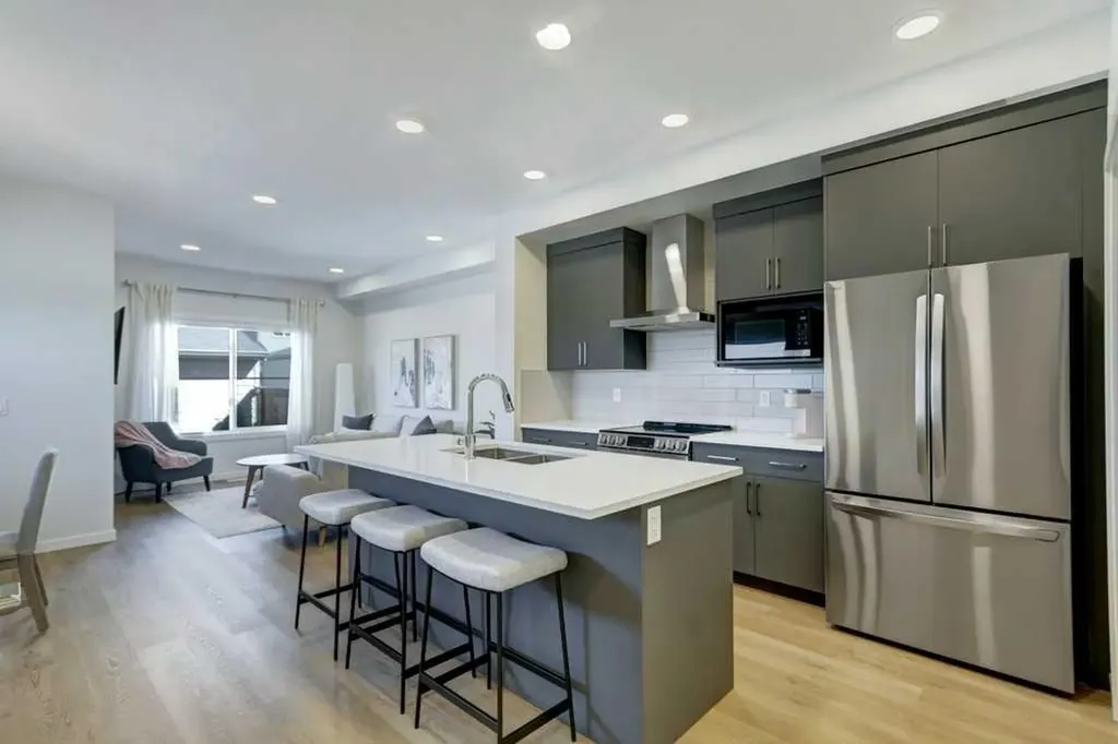 4 Heartwood Lane SE Calgary AB T3S 0P9