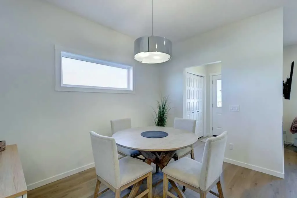 4 Heartwood Lane SE Calgary AB T3S 0P9