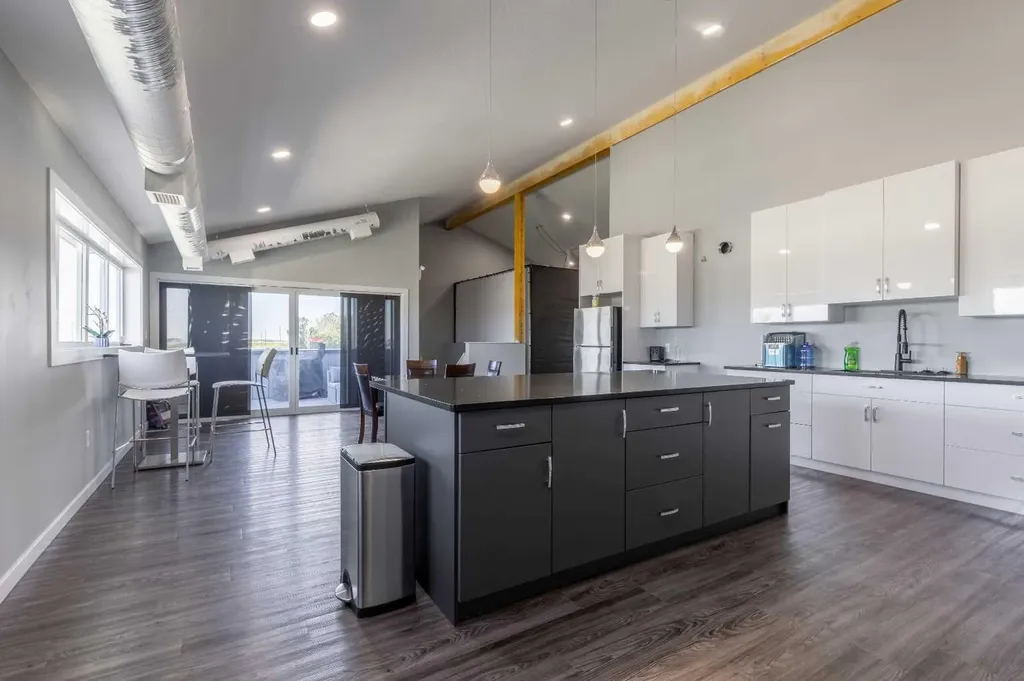 141 Stewart Avenue S Rural Lethbridge County AB T1J 4P4