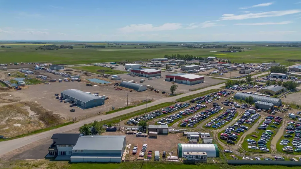 141 Stewart Avenue S Rural Lethbridge County AB T1J 4P4