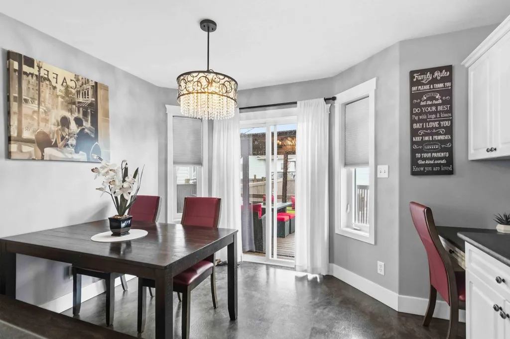 249 Fox Crescent Fort Mcmurray AB T9K0C2