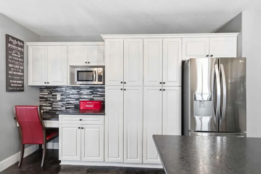 249 Fox Crescent Fort Mcmurray AB T9K0C2