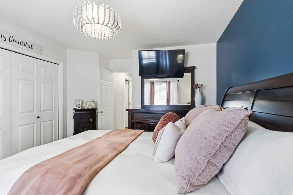249 Fox Crescent Fort Mcmurray AB T9K0C2