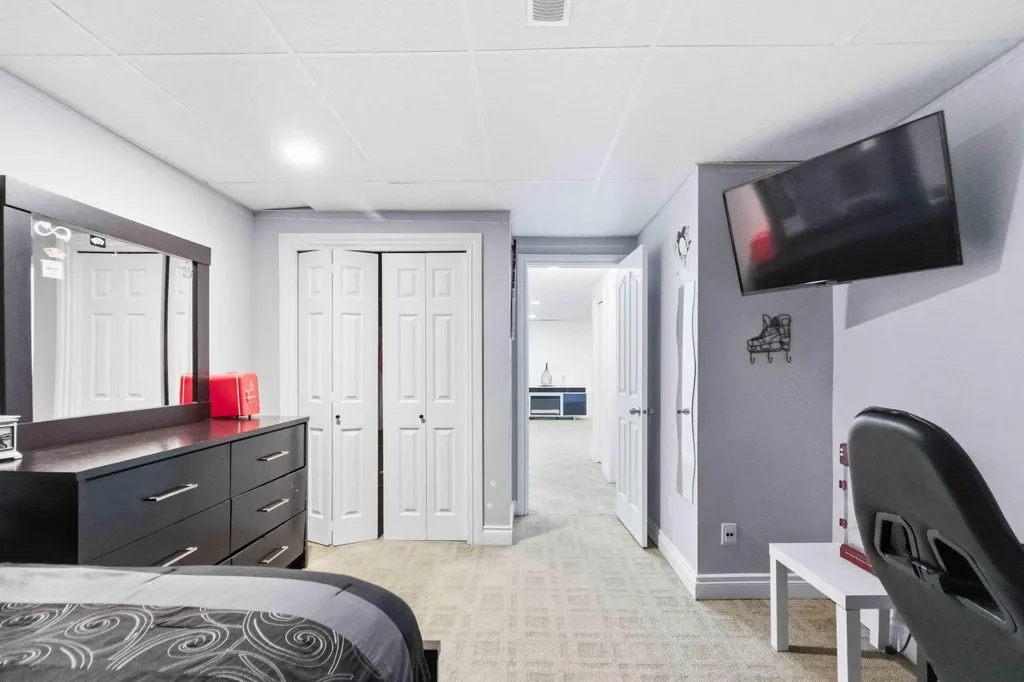 249 Fox Crescent Fort Mcmurray AB T9K0C2