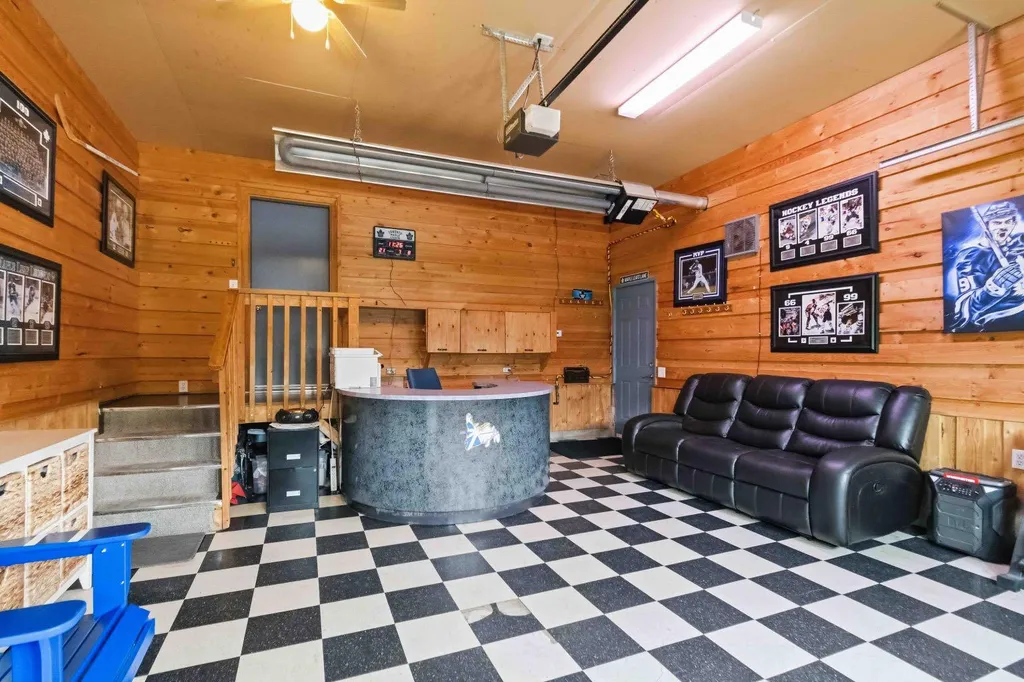 249 Fox Crescent Fort Mcmurray AB T9K0C2