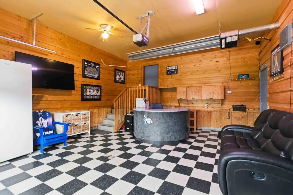 249 Fox Crescent Fort Mcmurray AB T9K0C2