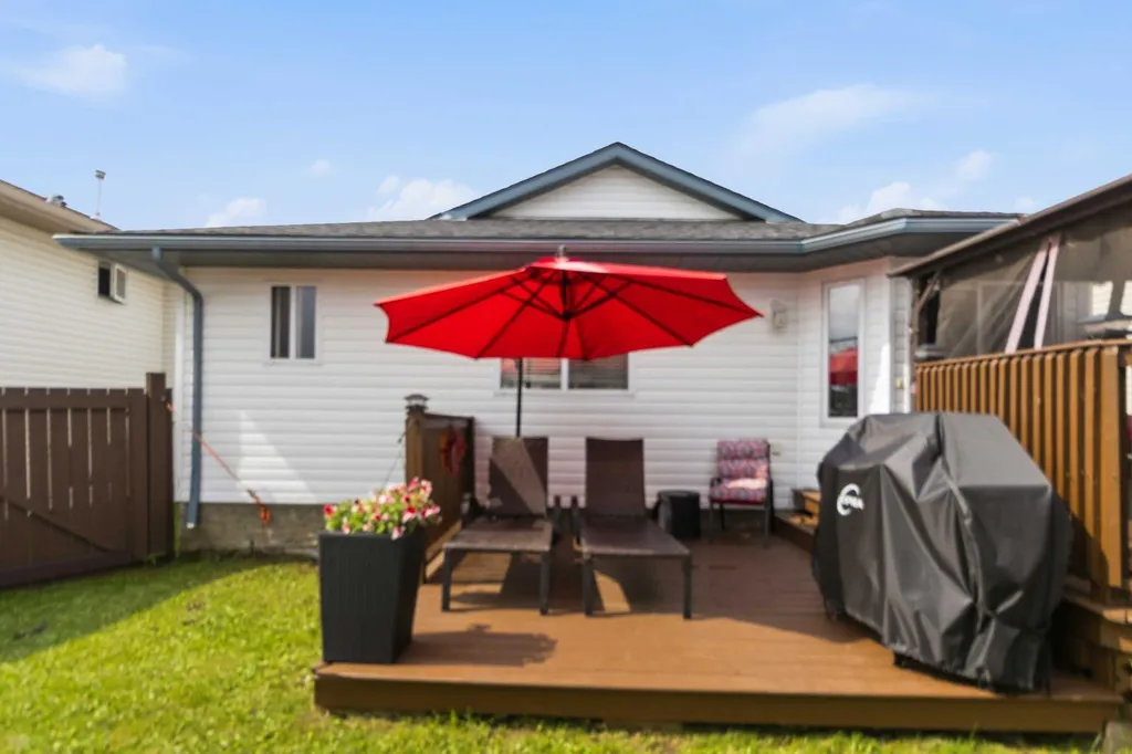249 Fox Crescent Fort Mcmurray AB T9K0C2