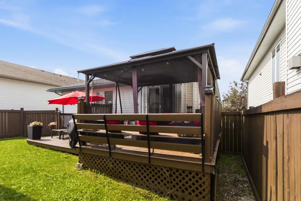 249 Fox Crescent Fort Mcmurray AB T9K0C2
