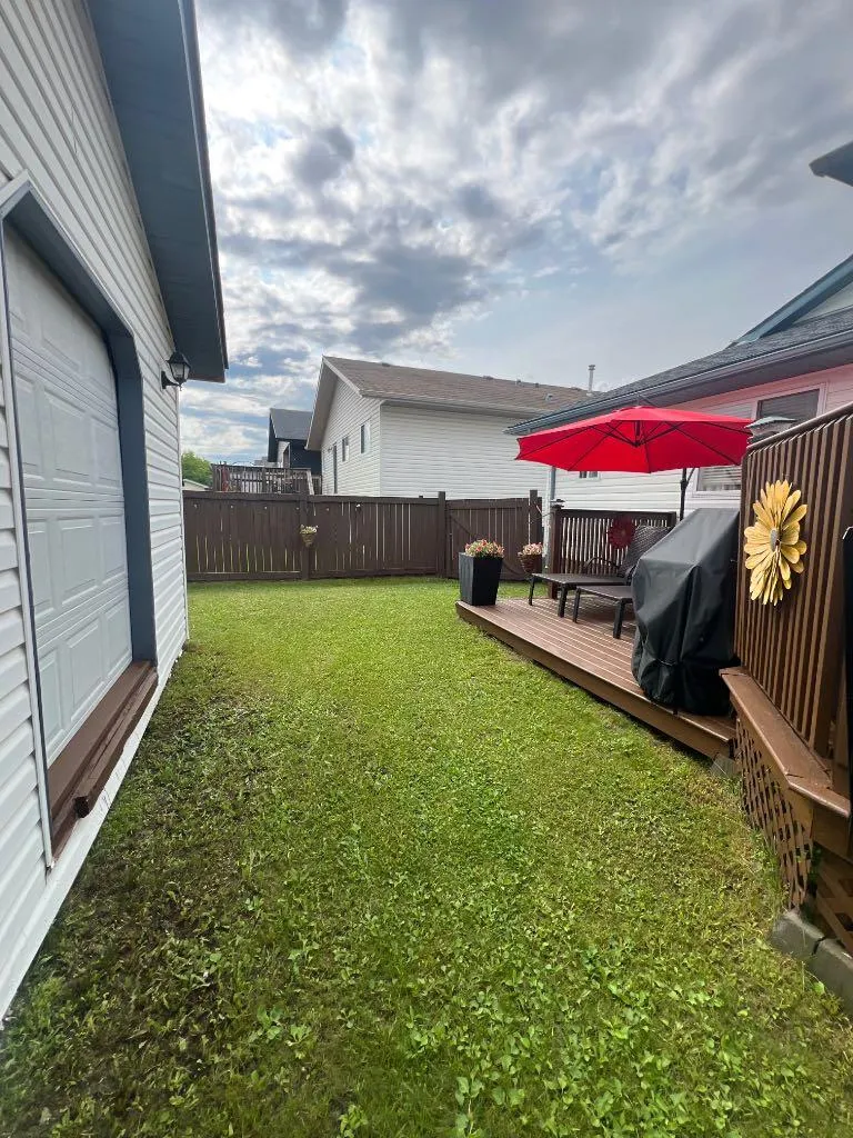 249 Fox Crescent Fort Mcmurray AB T9K0C2