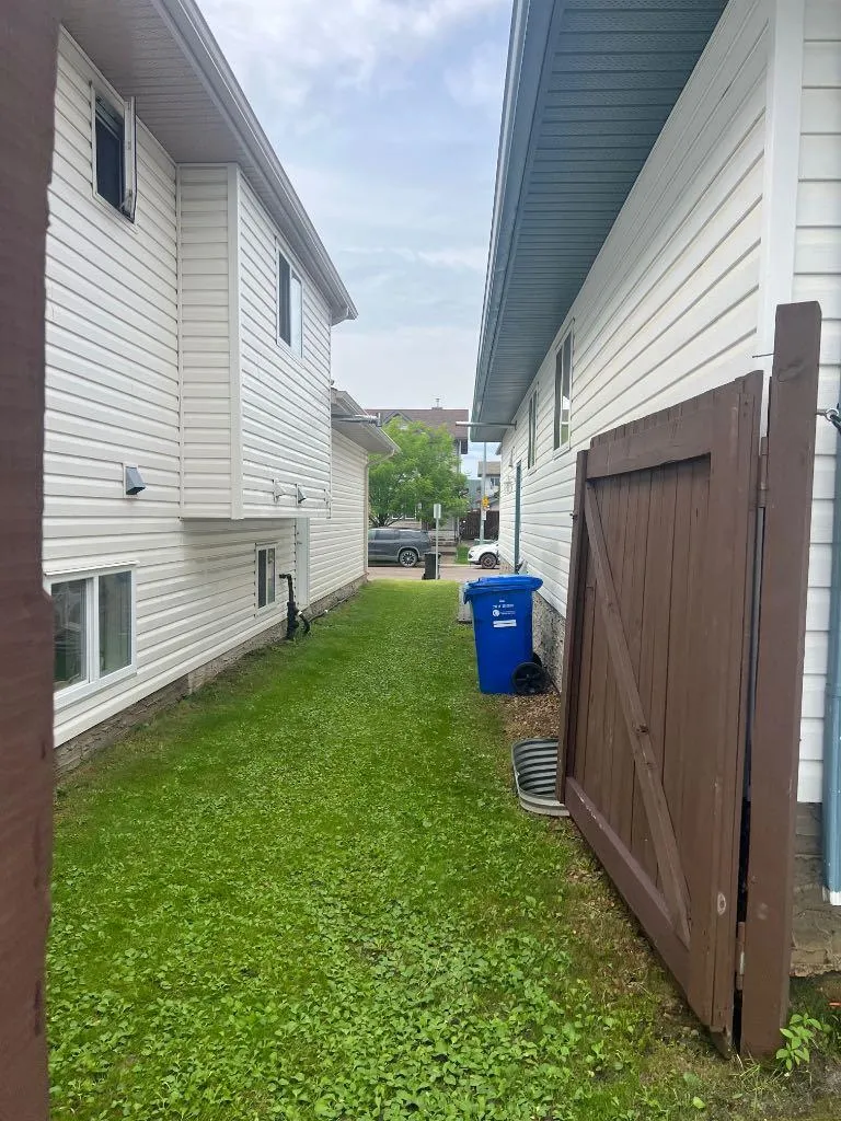 249 Fox Crescent Fort Mcmurray AB T9K0C2