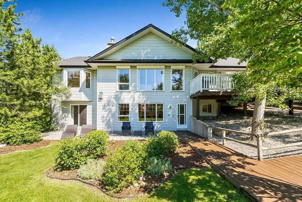 80107 Highwood Meadows Drive E Rural Foothills County AB T1S4Y9