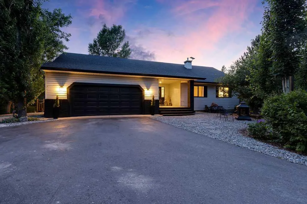 80107 Highwood Meadows Drive E Rural Foothills County AB T1S4Y9