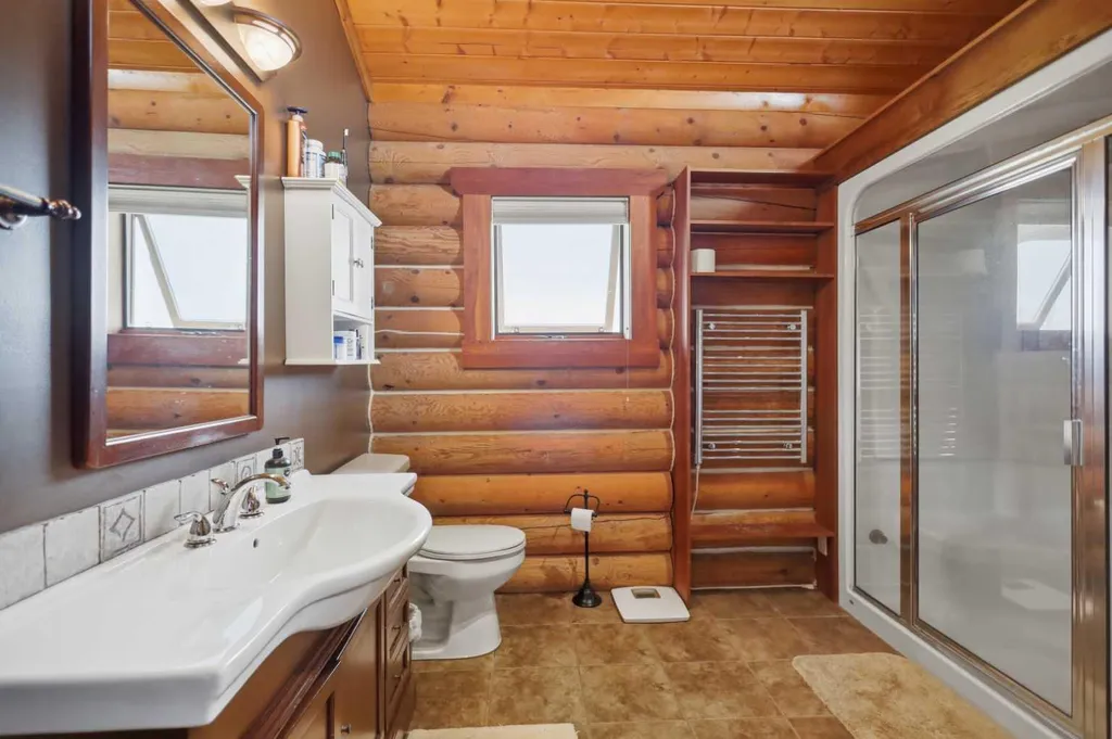 6 - 425063 Range Road 254 Rural Ponoka County AB T4J 1R3