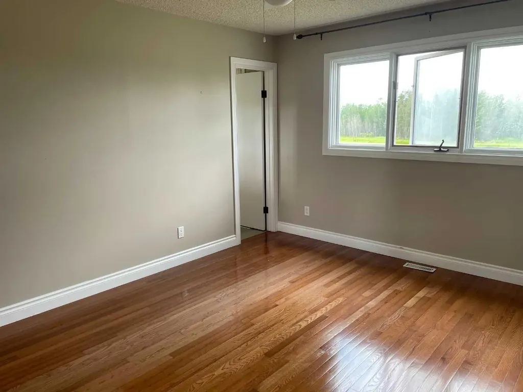 11314 113 Avenue Fairview AB T0H 1L0
