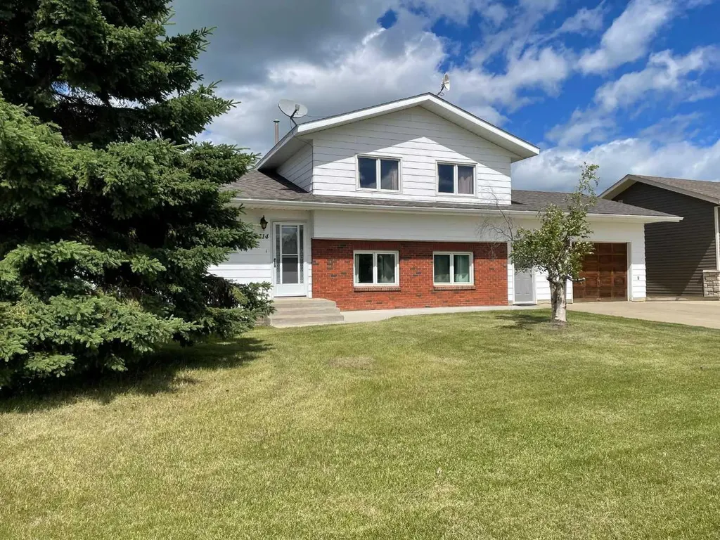 11314 113 Avenue Fairview AB T0H 1L0