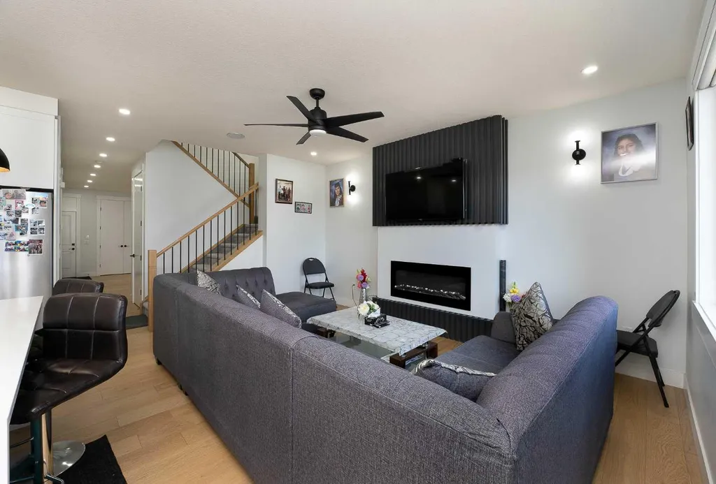 4831 87 Avenue NE Calgary AB T3J 2J5
