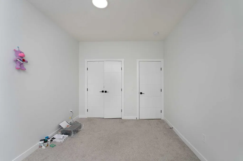 4831 87 Avenue NE Calgary AB T3J 2J5